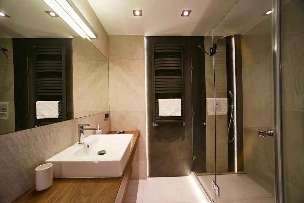 Modern Apartment By Wawel Castle Krakau Buitenkant foto