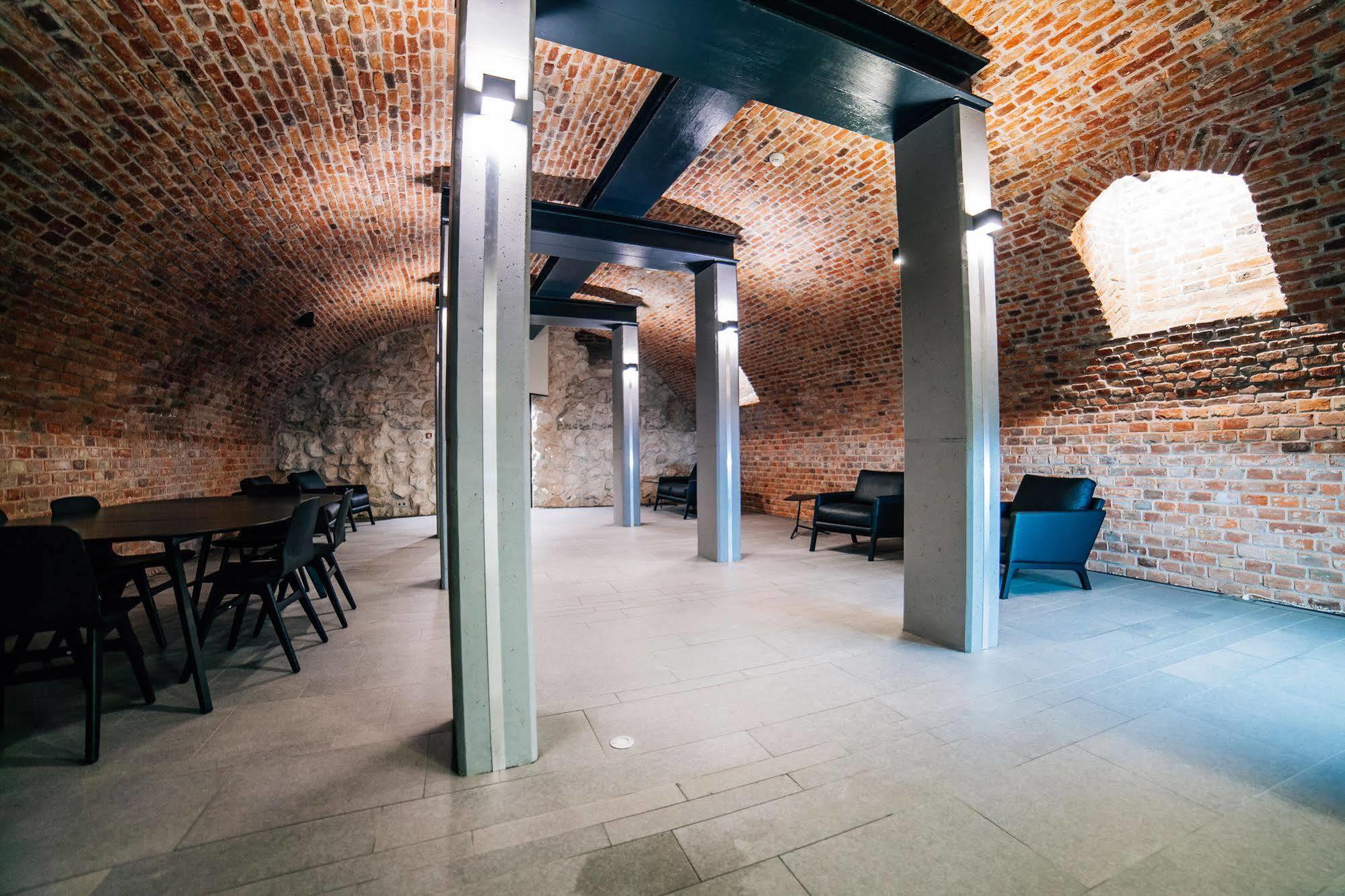 Modern Apartment By Wawel Castle Krakau Buitenkant foto